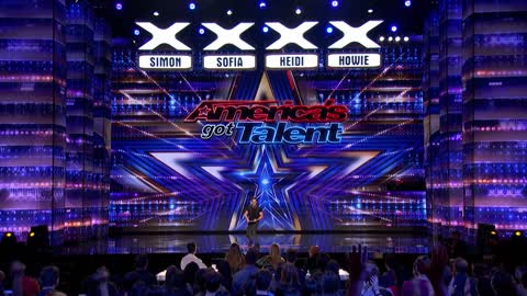 Magician Florian Sainvet Performs Mind-Bending Magic With CDs - America's Got Talent 2020