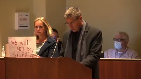 Loudon County dad demands the school board resign: