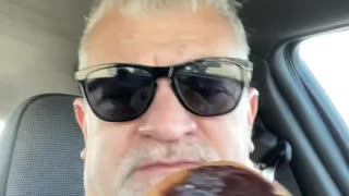 COPS DONT EAT DONUTS COP CARS MAKE YOU EAT DONUTS 🍩