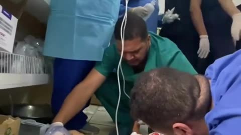 Gaza hospital running out of space, treating children on floor