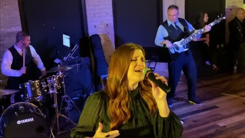 Best Chicago Wedding Band - Rather Be - Connexion Band