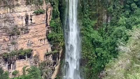 ‘Volvieron’ las cascadas en el Salto del Duende en la Mesa de Los Santos 2