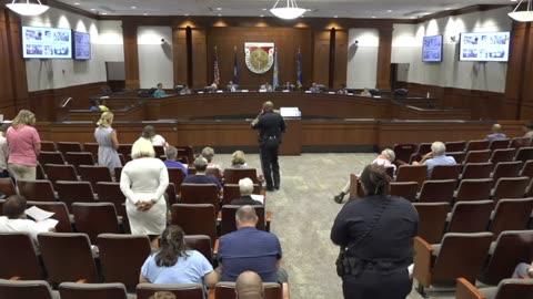 Lord's Prayer breaks out at school board after woman praying for students 'not permitted'