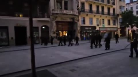 Far-left is rioting in Lyon after the right democratically wins first round in French election