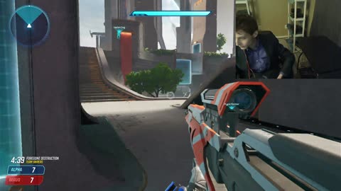 Splitgate Online Multiplayer Match #5 On Xbox One With Live Commentary