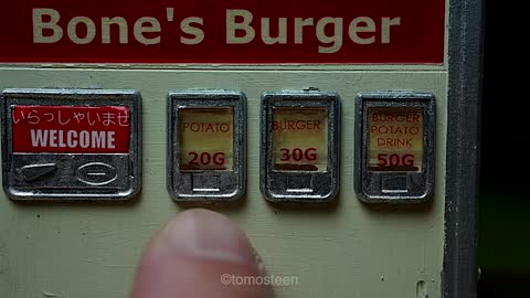 Inside The Burger Vending Machine - Stop Motion Cooking