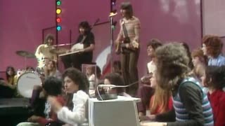 The Tremeloes - Hello Buddy = Live Performance Music Video 1971 (71018)