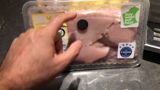 magnetic chicken from Aldi - vaccinated chicken kills when you ingest graphite from vaccinated (poisoned) poultry