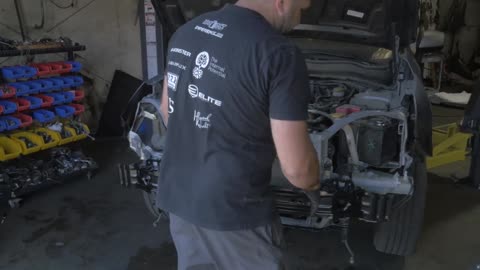 How To Install a Reinforcement Bar - 2016 Subaru Forester