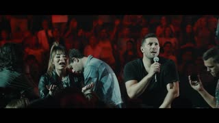 I Surrender (feat. Lauren Daigle) - Hillsong UNITED