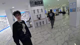 xQc spends $15k like nothing