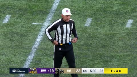 Justin Jefferson scores after questionable ref calls