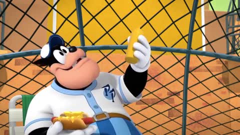 Keep on the Ball ⚽️ - Mickey Mouse Funhouse - @Disney Junior_Cut