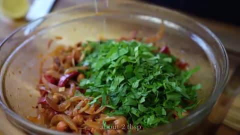 High Protein Spicy Turkish Chickpea Salad