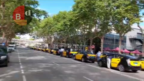 Manifestación de los taxistas en el centro de Barcelona