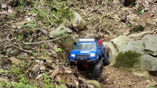 Creek Crawl with Connie and her Traxxas TRX4