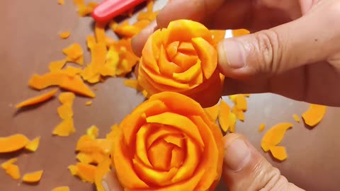 Carving fruit