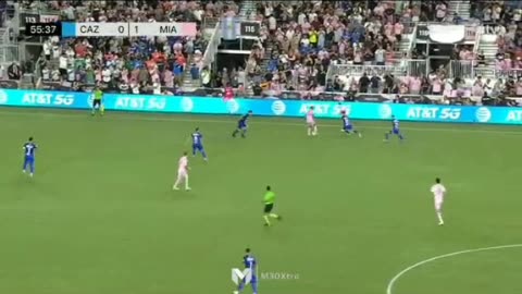 Messi's first touch for Inter Miami