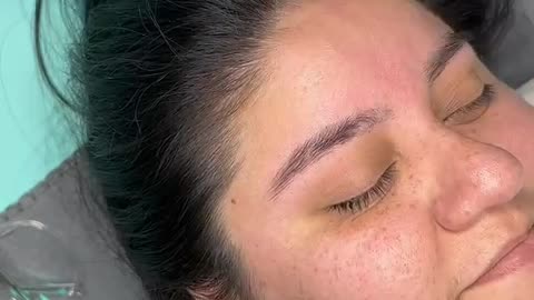 Eyebrow Waxing with Sexy Smooth Hypnotic Golden Allure Hard Wax by Diana Elizabeth