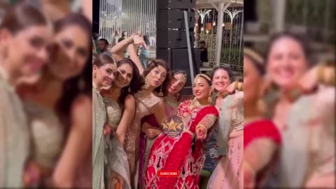 Hania amir and iqra aziz dance at ushna shah wedding