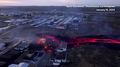 Iceland volcano recedes after day of town fires