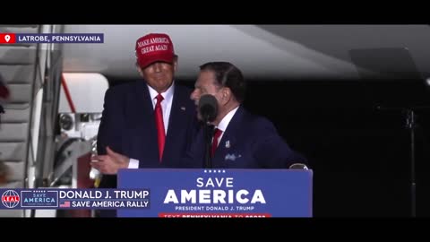 Donald Trump brings Pastor Copeland on stage and ends up with a surprise