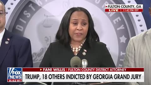 Corrupt Fulton County District Attorney, Fani Willis Gives Donald Trump & Other Defendants until noon, Friday August 25th to Voluntarily Surrender