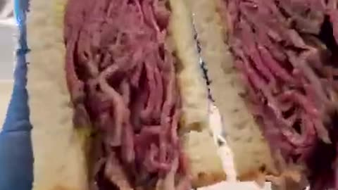A Real Pastrami Sandwich