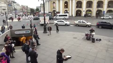 Уличные музыканты, Невский проспект Санкт-Петербург