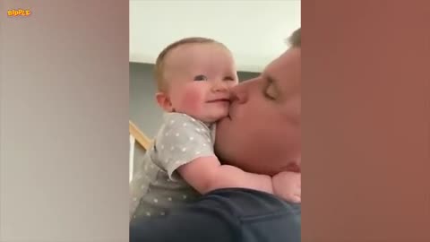 Funny baby videos. Funny dady and babies moment