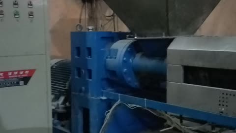 Melting rubber for production plastic chairs and many other materials