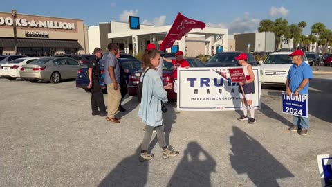 Trump supporters Blocked from accessing Gov RonDeSantis book signing