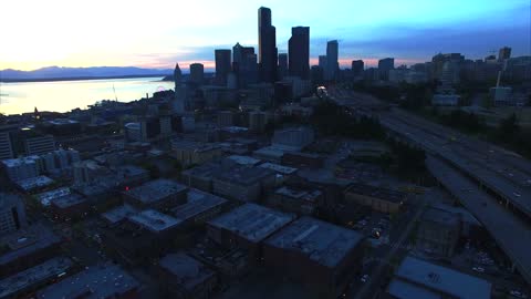 Drone captures peaceful serenity of Seattle evening