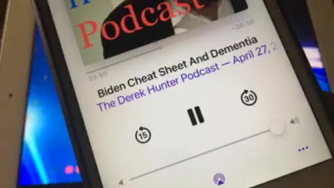 Derek Hunter Show part 3 fox 🦊 news producer Abby Grossberg plays sex card