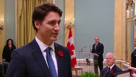 (2015) Justin Trudeau swearing in ceremony to be the servant of the Queen of Canada