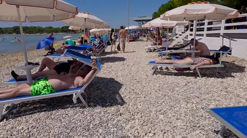 CROATIA 4KWalking on an Croatian Beach in Medulin and Looking for Trendy Beach Bikinis
