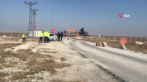 Konya'da Türk Yıldızları’na Ait Uçak Düştü, Pilot Atlayarak Kurtuldu