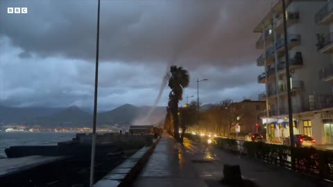 Watch- Huge waterspouts off the Amalfi coast in Italy
