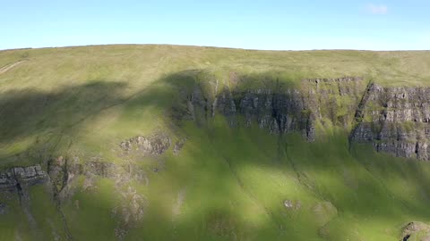 Scot Land | Sky Trail | Beautiful Sky Nature