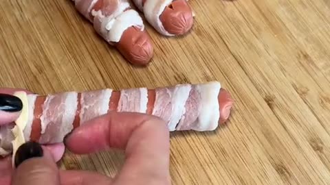 1_Mummy Wrapped Hot Dog Fail