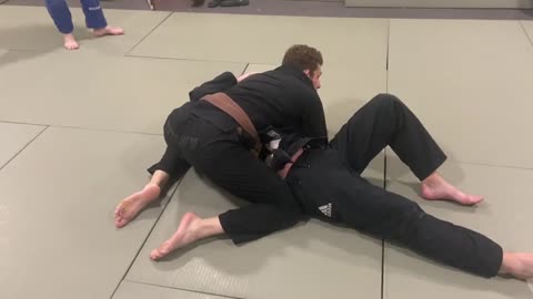 BJJ Turtle Defence: Roll over to side control