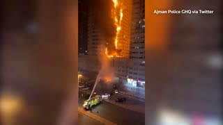 Massive blaze engulfs UAE residential tower