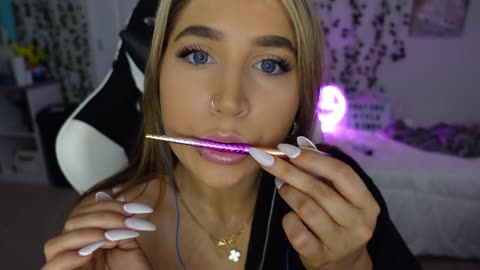 ASMR | Tingly Brush Mouth Sounds for Sleep 😴