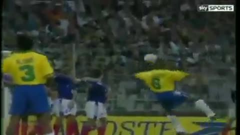 AWESOME GOAL-Is this the best free kick in football history