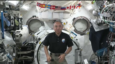 SPACE STATION ASTRONAUT DISCUSSES LIFE IN SPACE