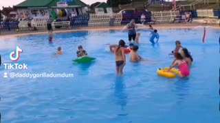 August 2015, I took Ayrton & Gabrielle to Mablethorpe's paddling pool part 2/2