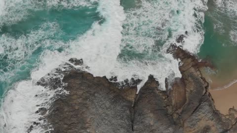 Serene Seascapes - Captivating Short Videos of Nature's Coastal Beauty