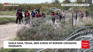 Scenes From Eagle Pass: Small Texas Town Sees Continued Surge Of Border-Crossing Migrants