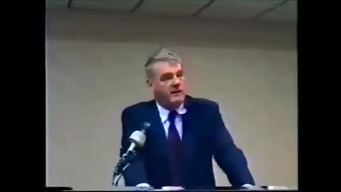 David Irving Destroys the Holocaust Lie in 3 Minutes