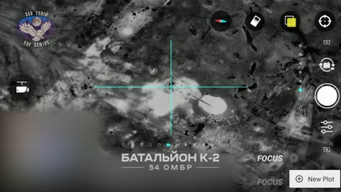 Ukrainians Destroy Irreplaceable Russian T90 Tank